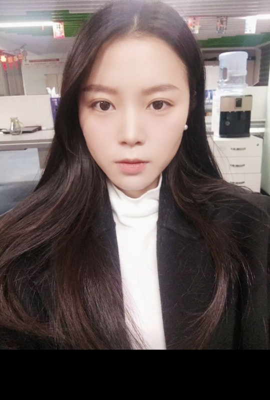 小月半的第一张照片--黄冈相亲服务中心