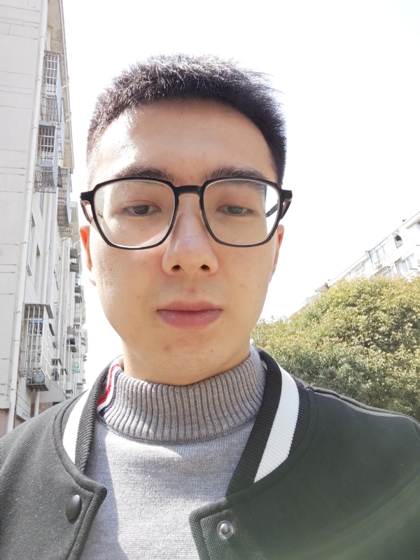 七彩皮皮虾的第一张照片--黄冈相亲服务中心
