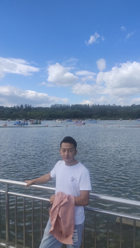 脱了壳的龟的第一张照片--黄冈相亲服务中心