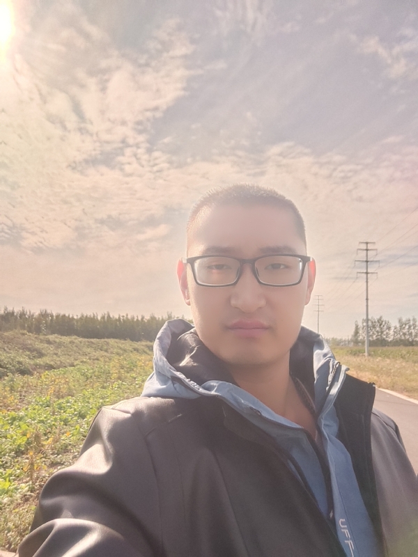 温暖胸膛的第一张照片--黄冈相亲服务中心