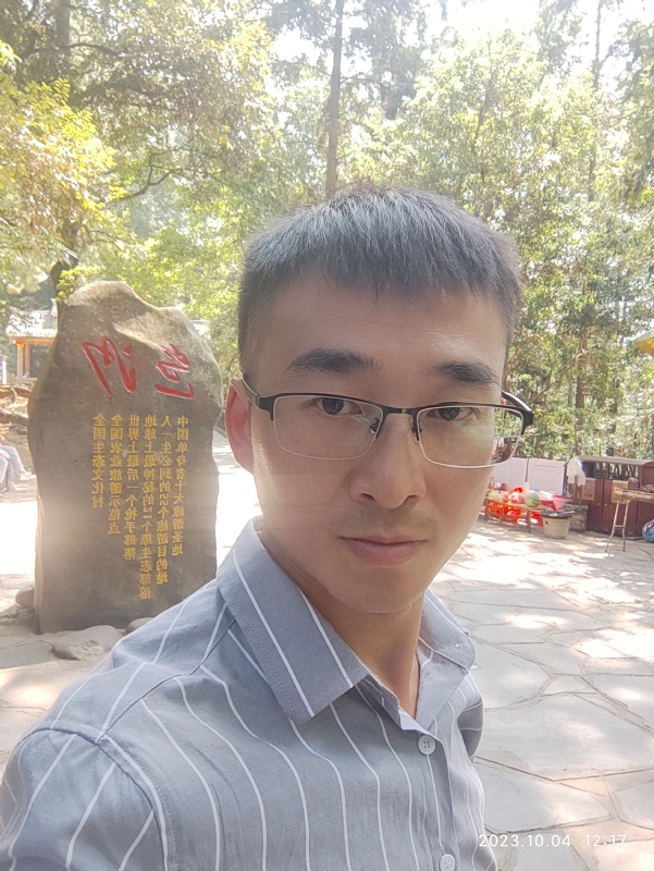 未来可期的第一张照片--黄冈相亲服务中心