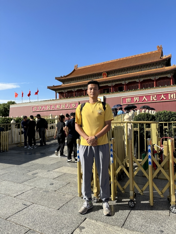 莫过于的第一张照片--黄冈相亲服务中心