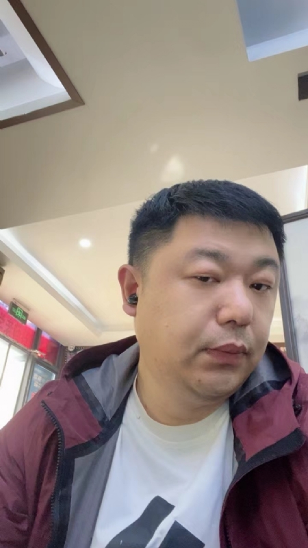 城市有爱的第一张照片--黄冈相亲服务中心