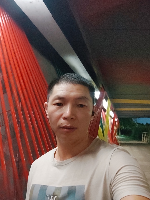 夜猫的第一张照片--黄冈相亲服务中心