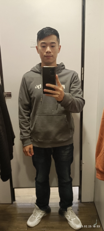 酷酷的少年的第一张照片--黄冈相亲服务中心