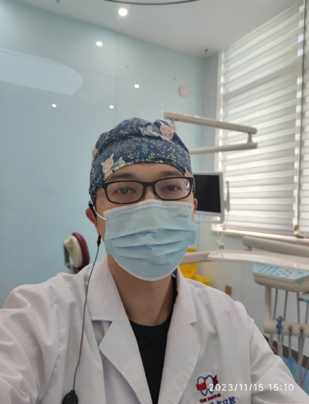 喀什相亲的第二张照片--黄冈相亲服务中心