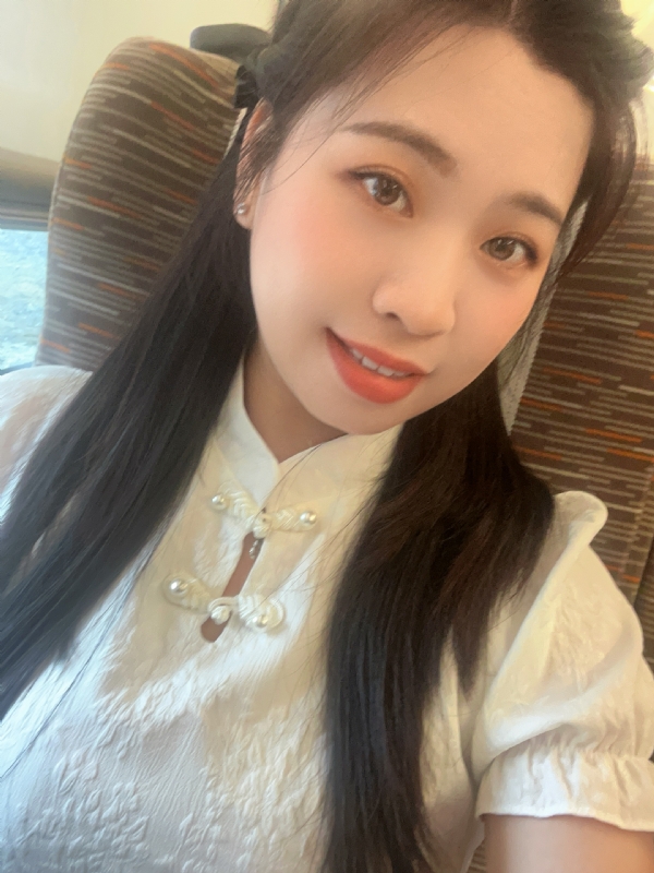 Lin的第三张照片--黄冈相亲服务中心