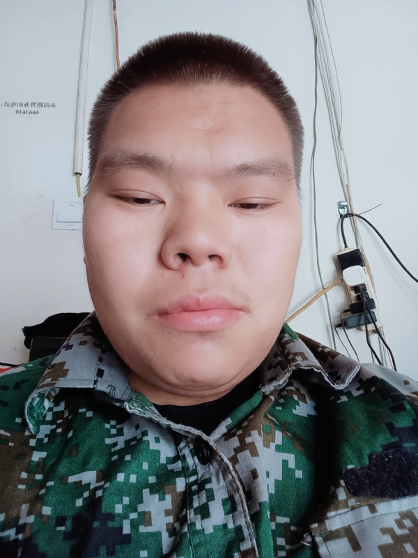 石文强的第一张照片--黄冈相亲服务中心