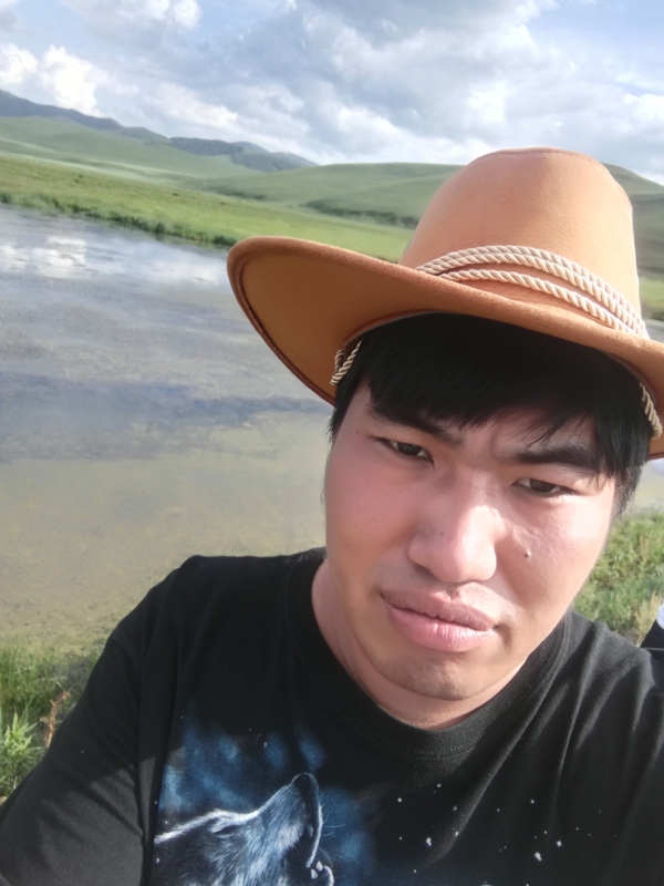 LOVE的誓言的第一张照片--黄冈相亲服务中心