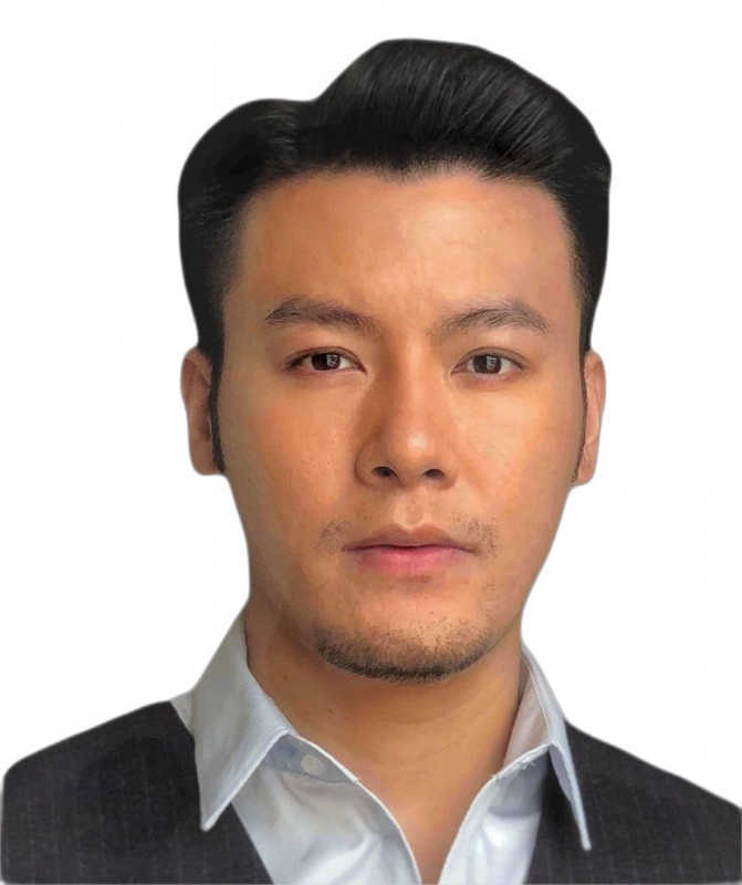 怀揣梦想的第一张照片--黄冈相亲服务中心