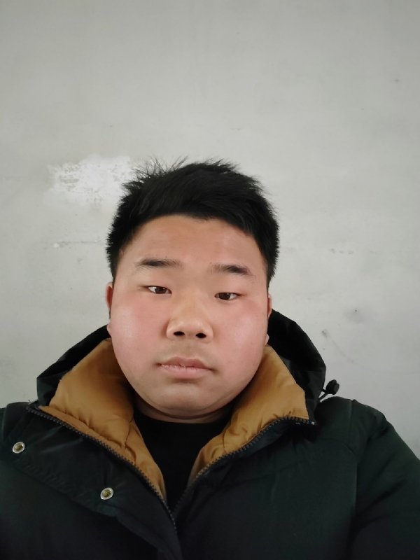 精神饱满的第四张照片--黄冈相亲服务中心
