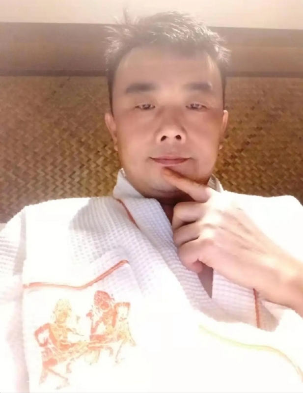 青锋的第一张照片--黄冈相亲服务中心
