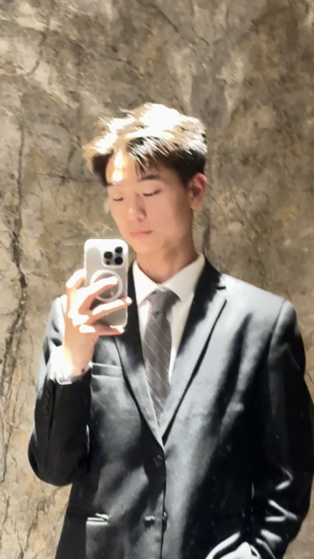 李欣航的第一张照片--黄冈相亲服务中心