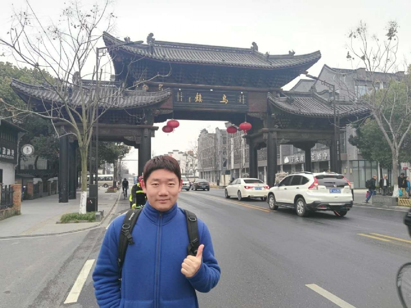 秋风秋雨的第一张照片--黄冈相亲服务中心