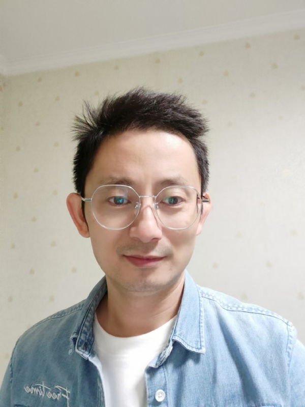 飘逸的第二张照片--黄冈相亲服务中心