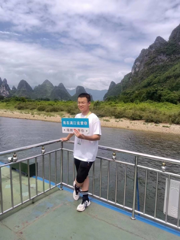 决胜时刻的第一张照片--黄冈相亲服务中心