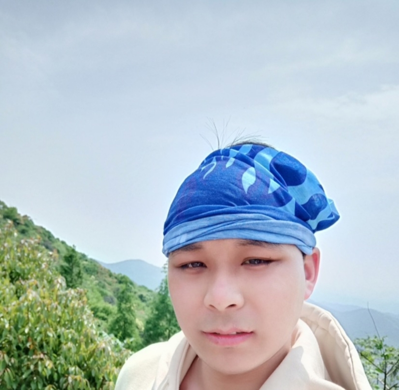 两人一世界的第一张照片--黄冈相亲服务中心