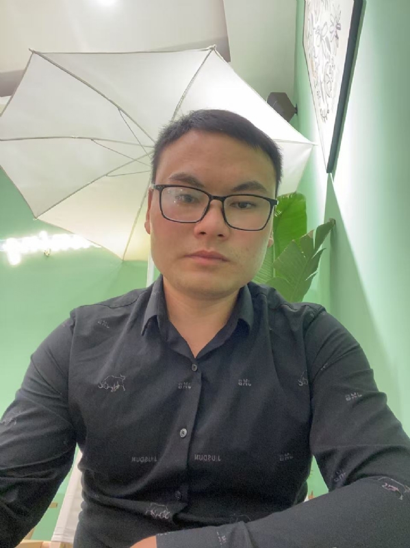 像风一样自由的第一张照片--黄冈相亲服务中心