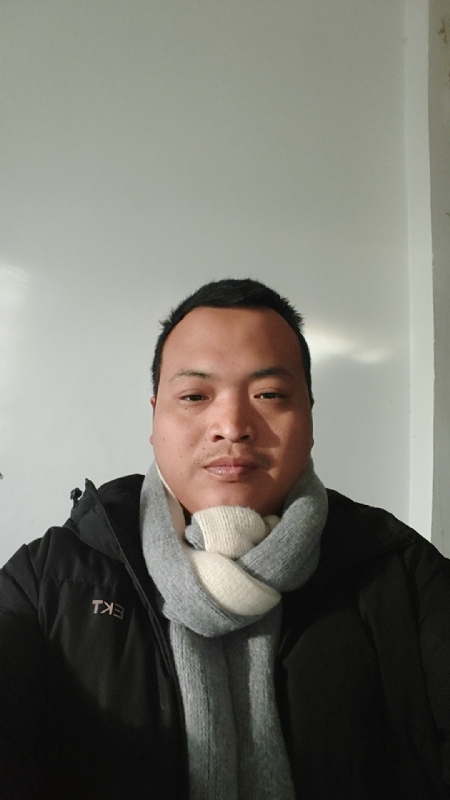 猪小凯的第一张照片--黄冈相亲服务中心