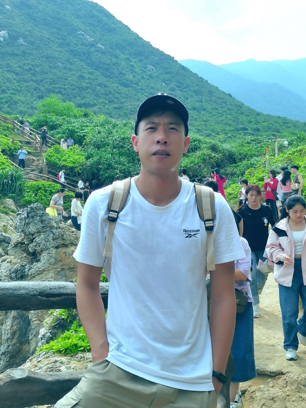 吴生的第一张照片--黄冈相亲服务中心
