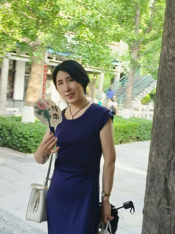 幸运满格的第一张照片--黄冈相亲服务中心