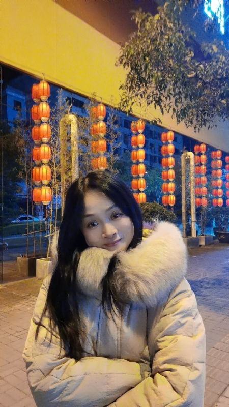伊伊的第二张照片--黄冈相亲服务中心