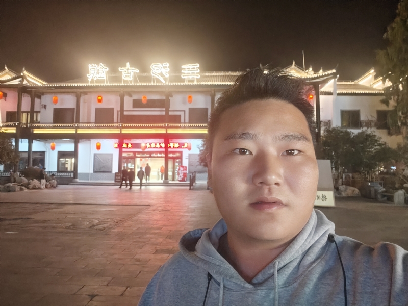 小鹿艾克的第一张照片--黄冈相亲服务中心