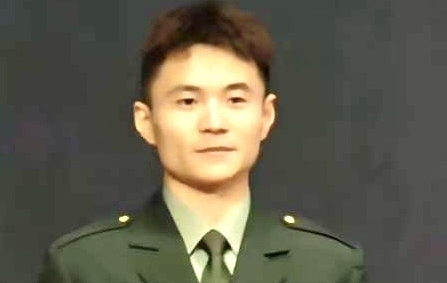 两年又三年的第一张照片--黄冈相亲服务中心