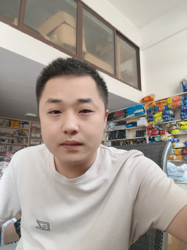 五是五的第三张照片--黄冈相亲服务中心