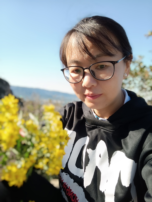 丽丽的第一张照片--黄冈相亲服务中心