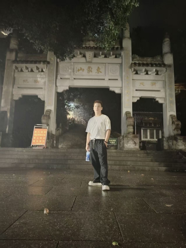 慕晨的第一张照片--黄冈相亲服务中心