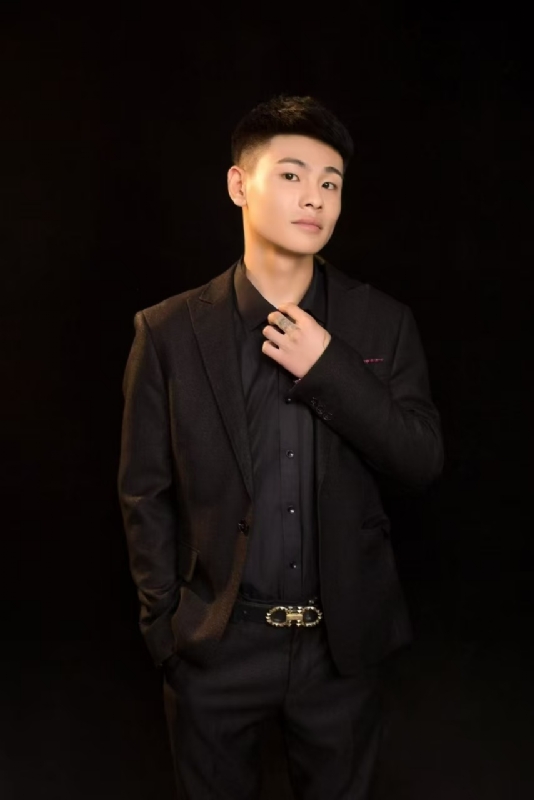 刘小船的第一张照片--黄冈相亲服务中心