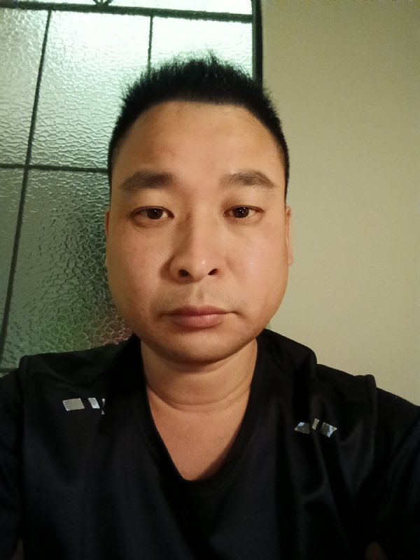 信念的第一张照片--黄冈相亲服务中心