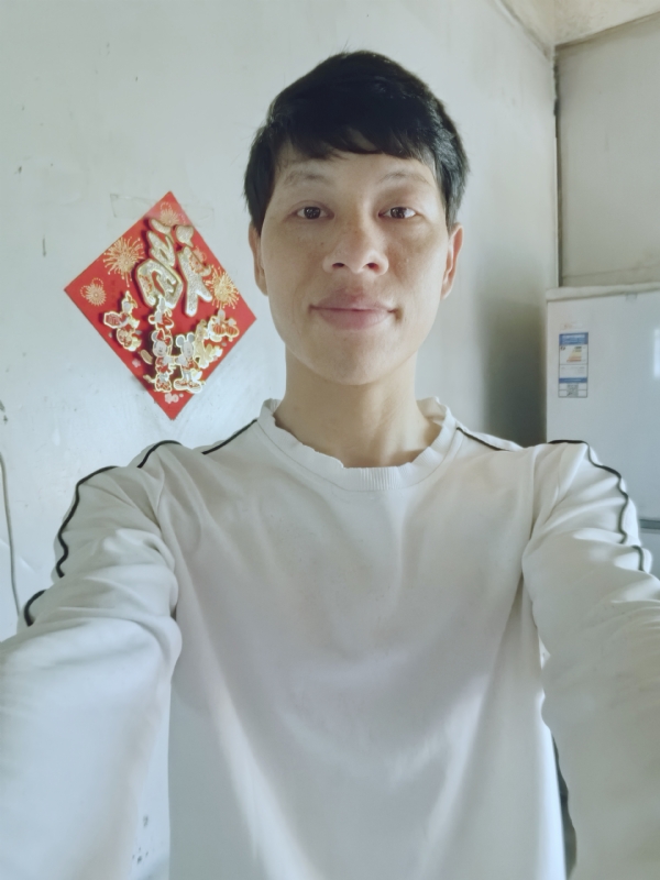 夏风微凉的第一张照片--黄冈相亲服务中心