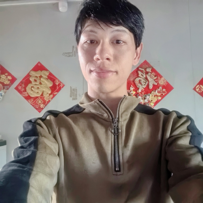 夏风微凉的第二张照片--黄冈相亲服务中心