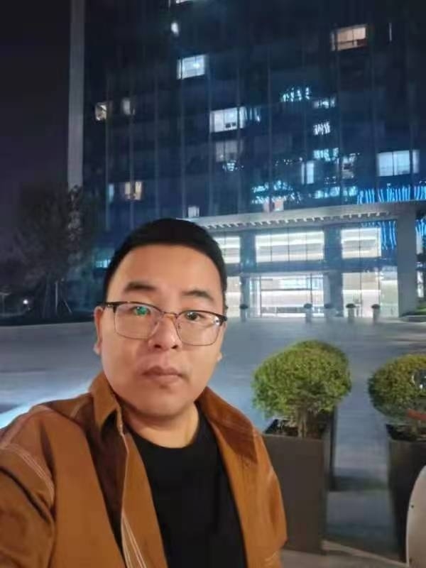 少康的第一张照片--黄冈相亲服务中心