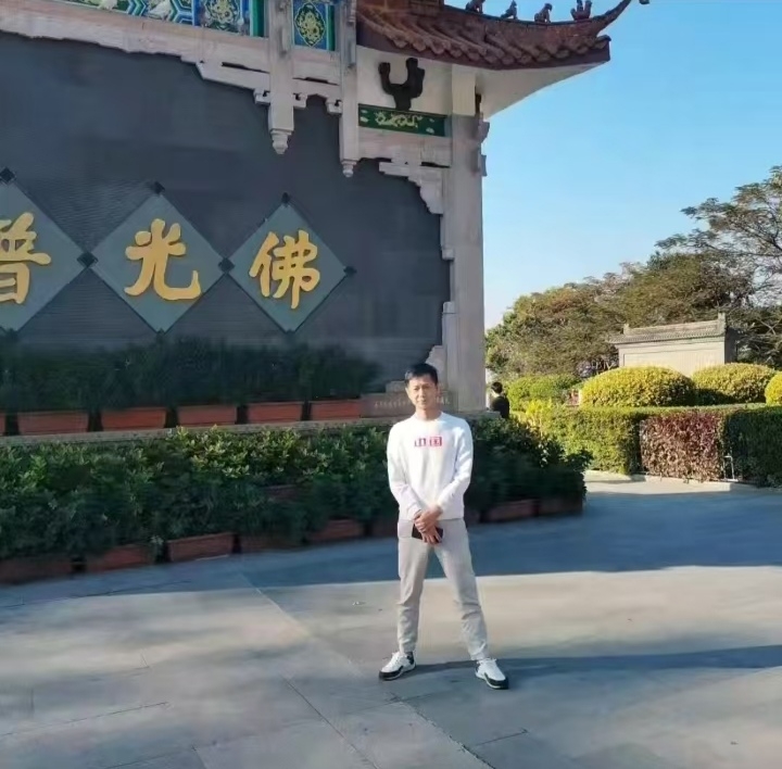 星艺的第一张照片--黄冈相亲服务中心
