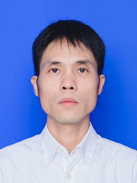 魅力中年的第一张照片--黄冈相亲服务中心