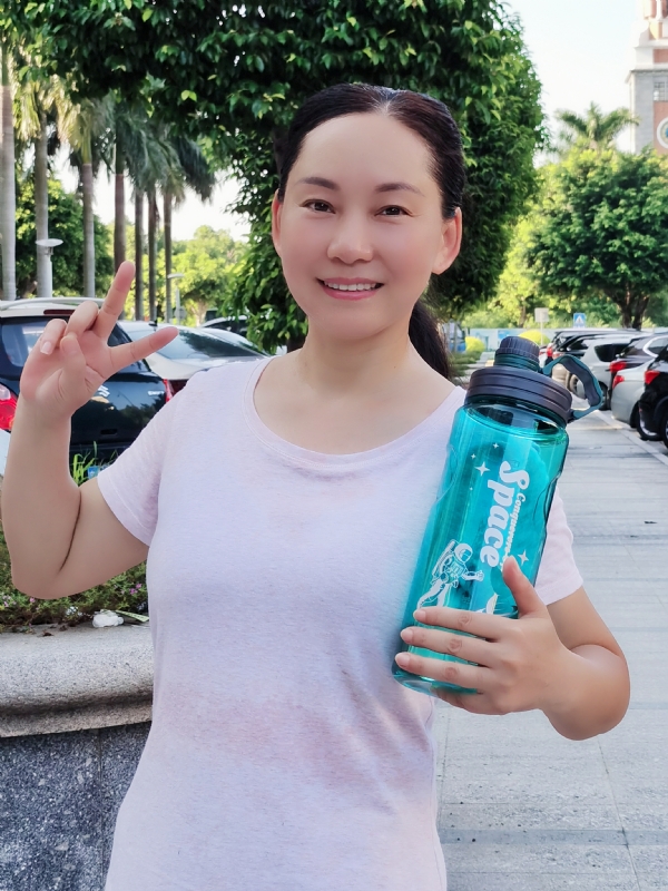 艳阳天的第三张照片--黄冈相亲服务中心