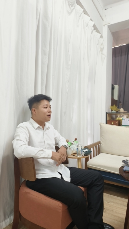 蓝色大海的第一张照片--黄冈相亲服务中心