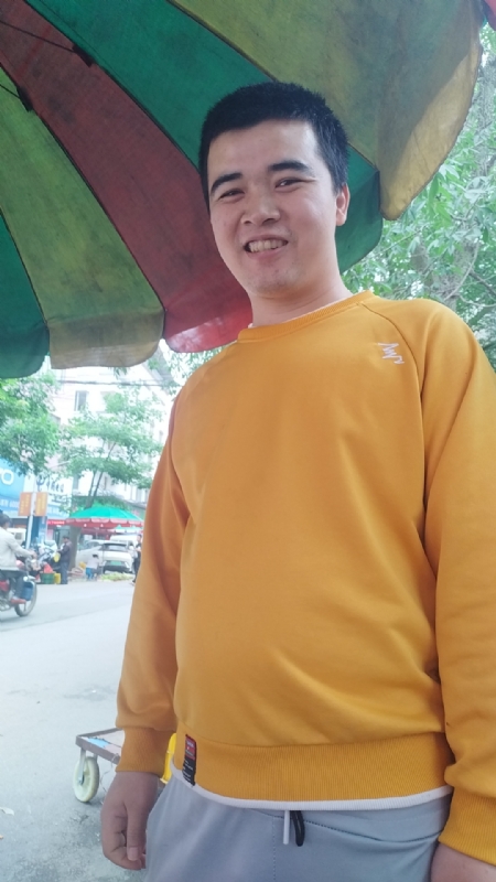 海中寻花柳的第一张照片--黄冈相亲服务中心