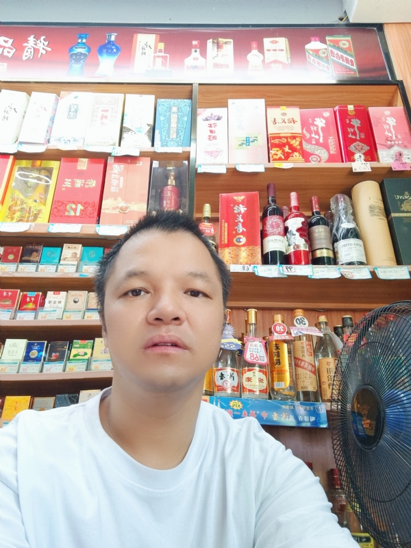 思念的第一张照片--黄冈相亲服务中心