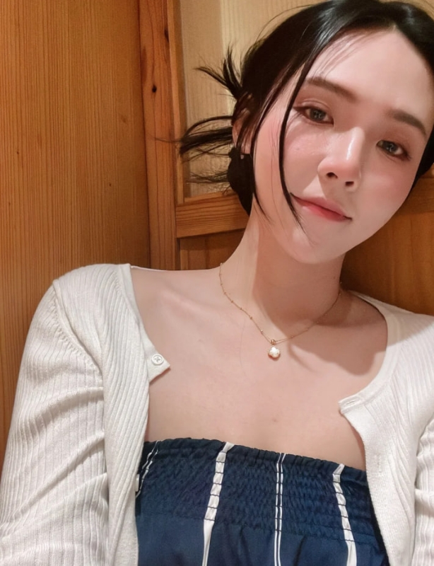 lina的第一张照片--黄冈相亲服务中心