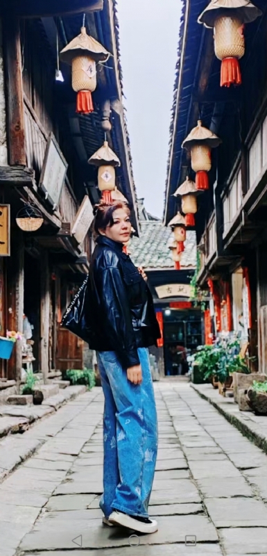 宛霞的第五张照片--黄冈相亲服务中心