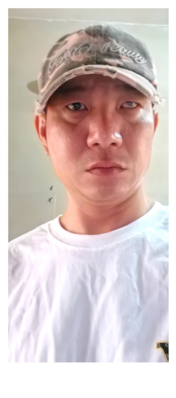 小心做人的第三张照片--黄冈相亲服务中心