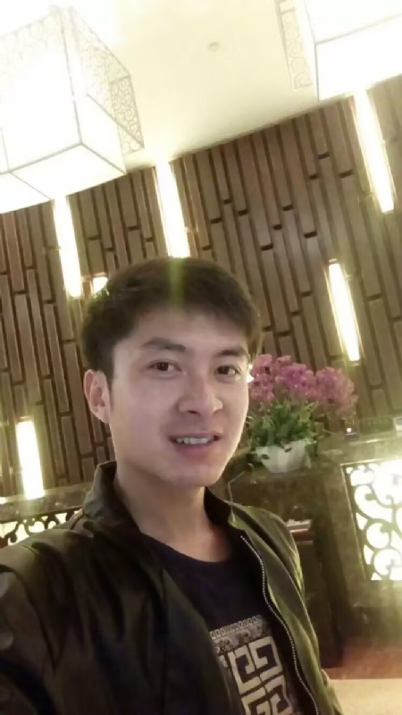 蓝锋的第二张照片--黄冈相亲服务中心