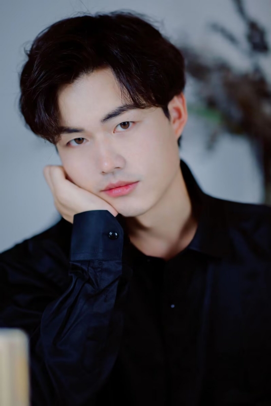 满天的星光的第二张照片--黄冈相亲服务中心