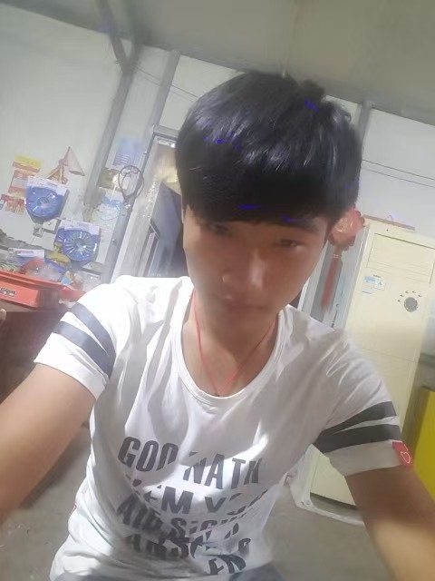 明亮的第一张照片--黄冈相亲服务中心