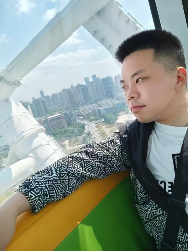 唐山相亲的第三张照片--黄冈相亲服务中心