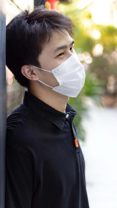 康庆浩的第一张照片--黄冈相亲服务中心